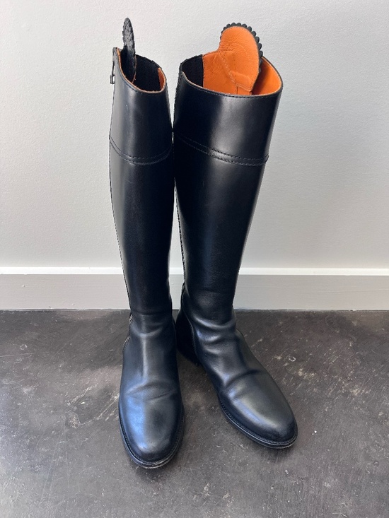 Fairfax & Favor Shoes - Fairfax & Favor Black Leather Knee-high boots  like new 38 / 7.5